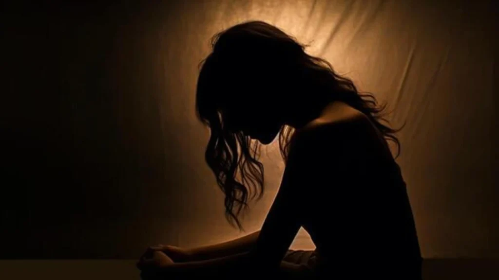 alone shayari in english